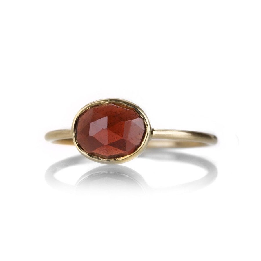 Rings Margaret Solow | Faceted Oval Garnet Ring