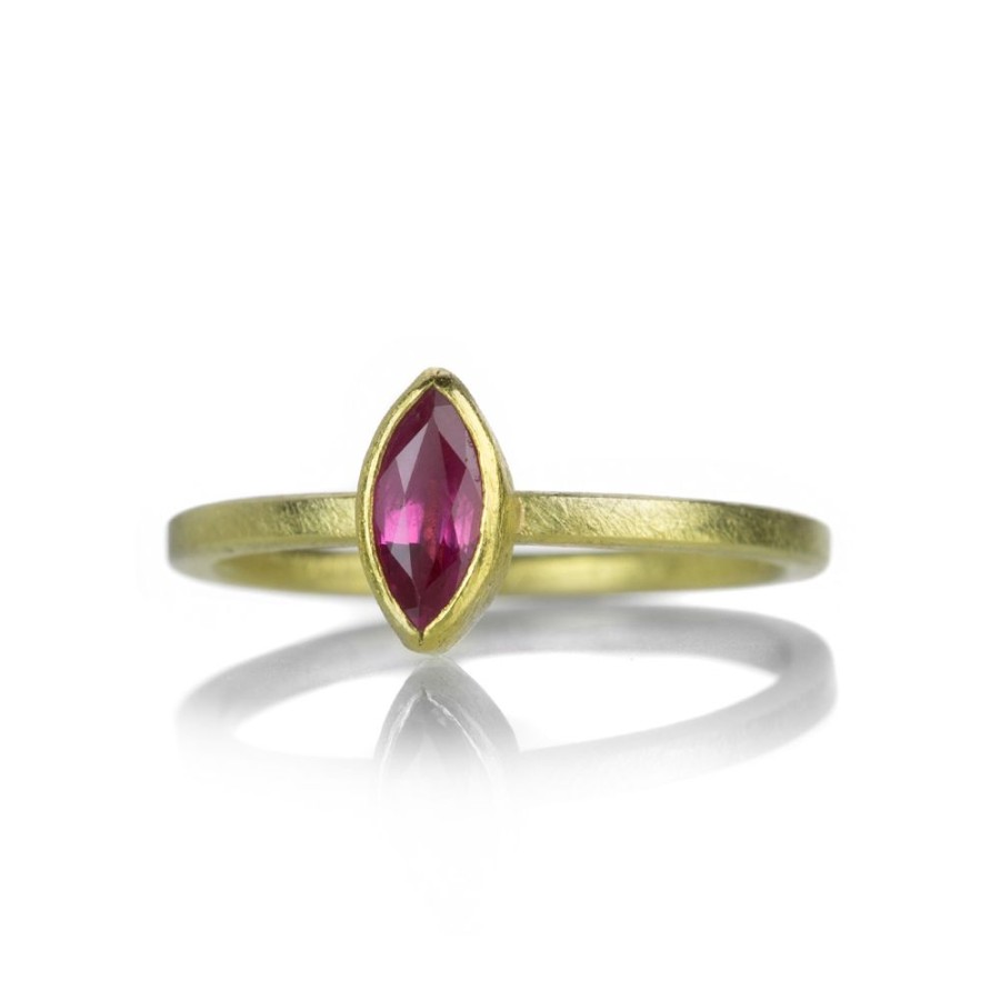 Rings Petra Class | Faceted Ruby Marquise Ring