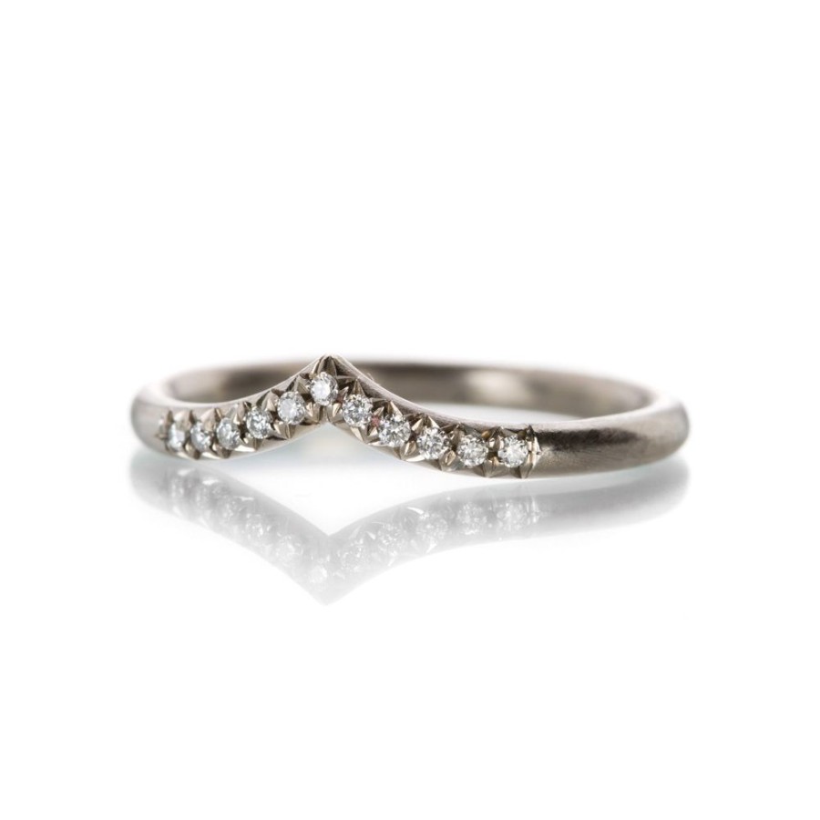 Rings Annie Fensterstock | 18K White Gold V Shaped Band