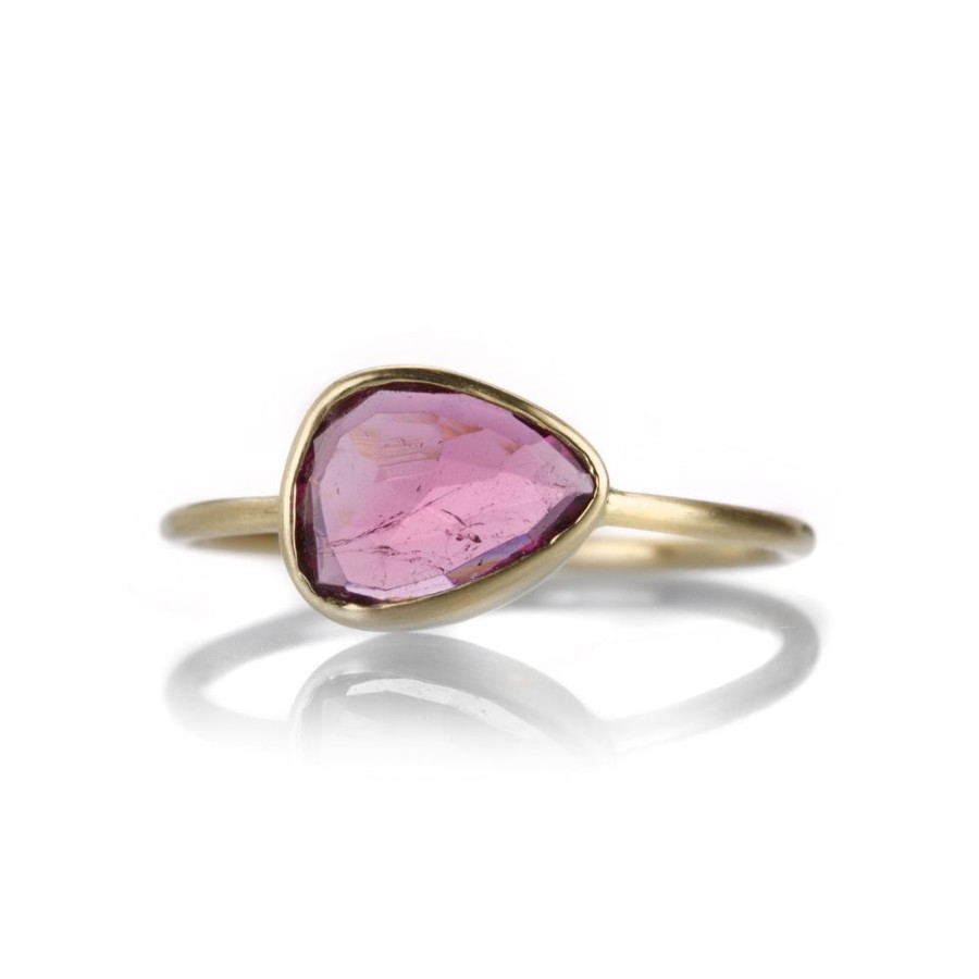 Rings Margaret Solow | Small Rose Cut Pink Tourmaline Ring