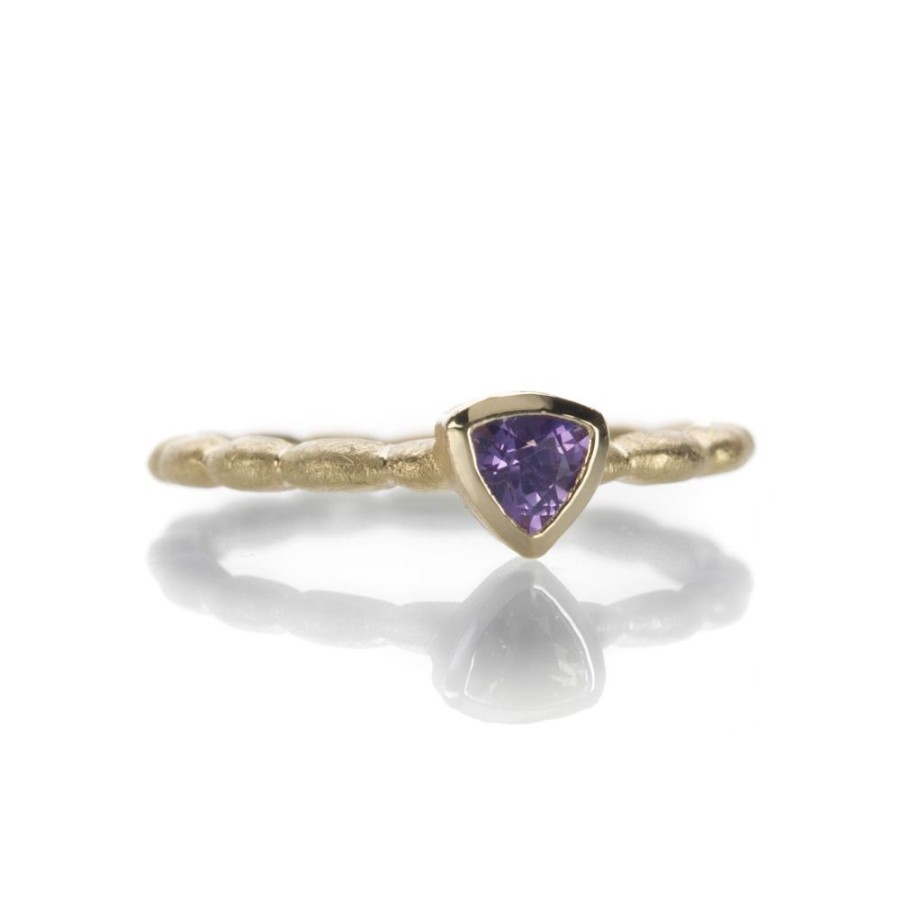 Rings Barbara Heinrich | Trillion Purple Sapphire Ring