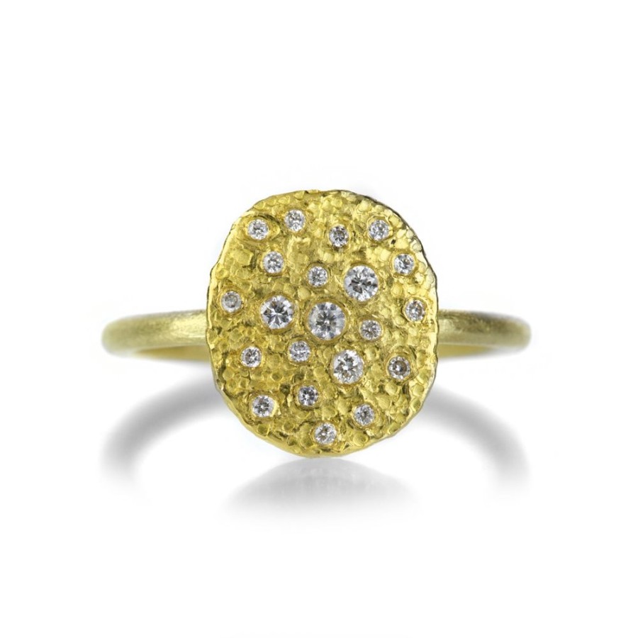 Rings Petra Class | Round Silk Textured Diamond Ring