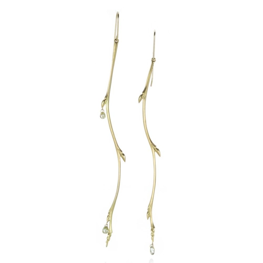 Earrings Gabriella Kiss | 18K Long Branch Earrings With Diamonds