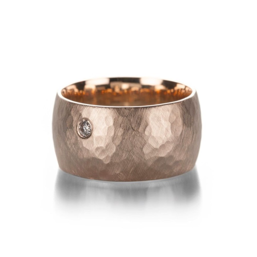 Rings Julez Bryant | Wide Hammered Diamond Band