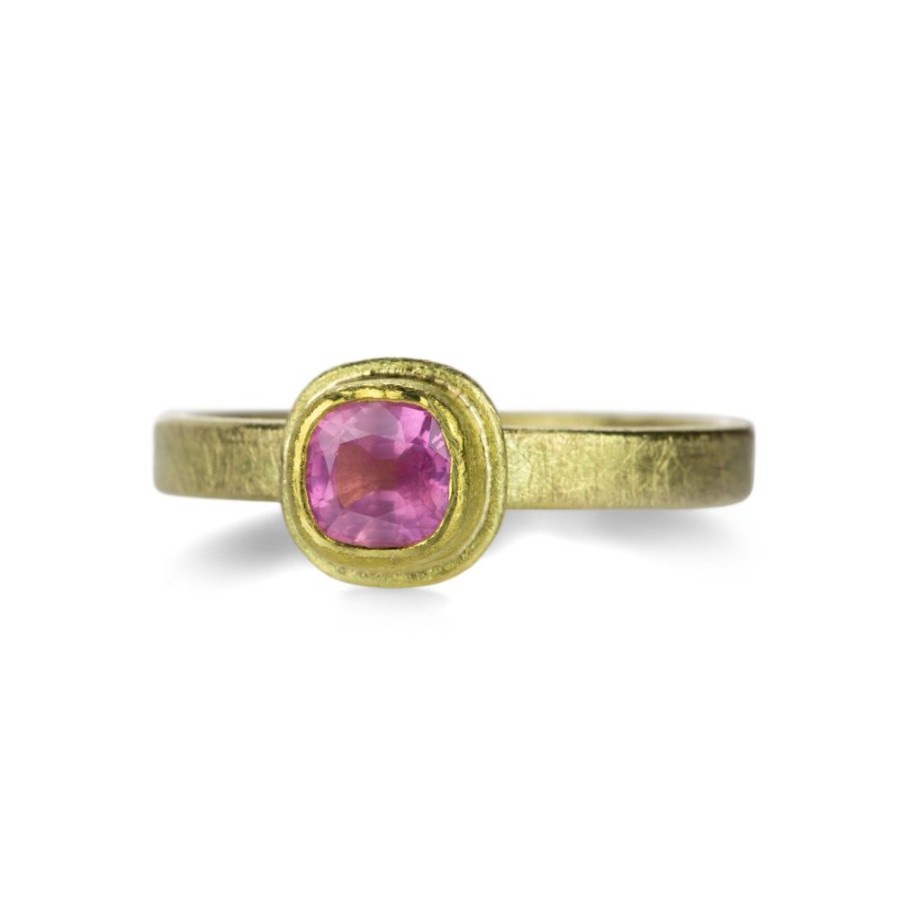 Rings Petra Class | Cushion Cut Pink Sapphire Ring