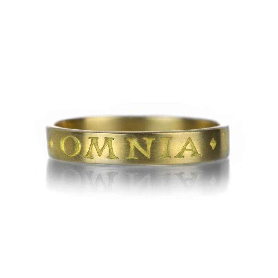 Rings Gabriella Kiss | 18K Yellow Gold Omnia Vincit Amor Band