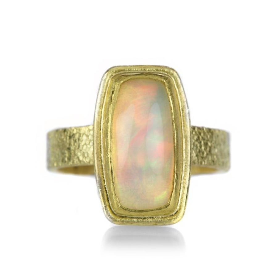 Rings Petra Class | Rectangular Ethiopian Opal Ring