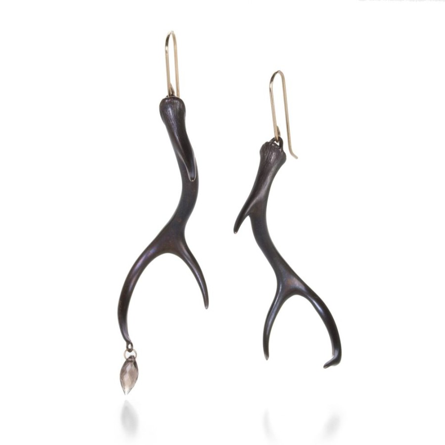 Earrings Gabriella Kiss | Small Bronze Antler Earrings With Quartz Drops