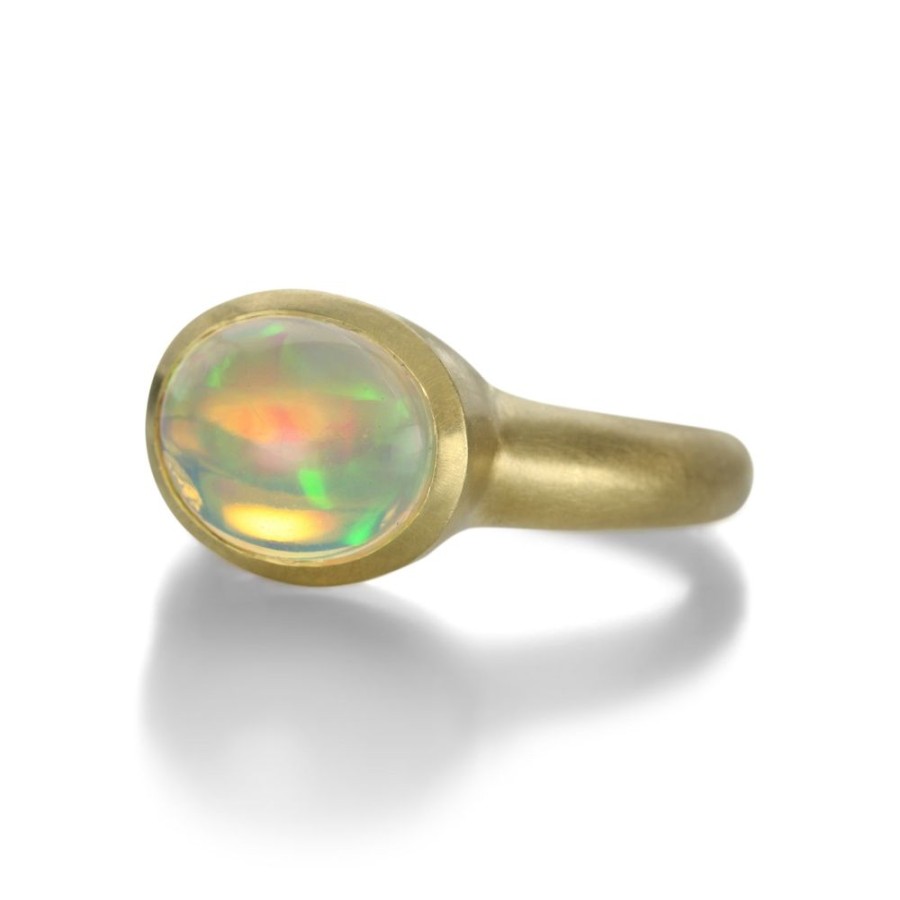 Rings Maria Beaulieu | Horizontal Ethiopian Opal Ring