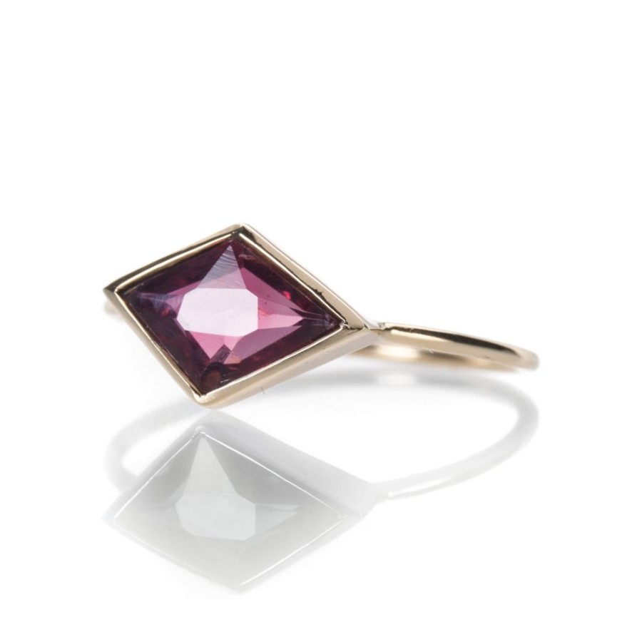 Rings Margaret Solow | Red Spinel Ring