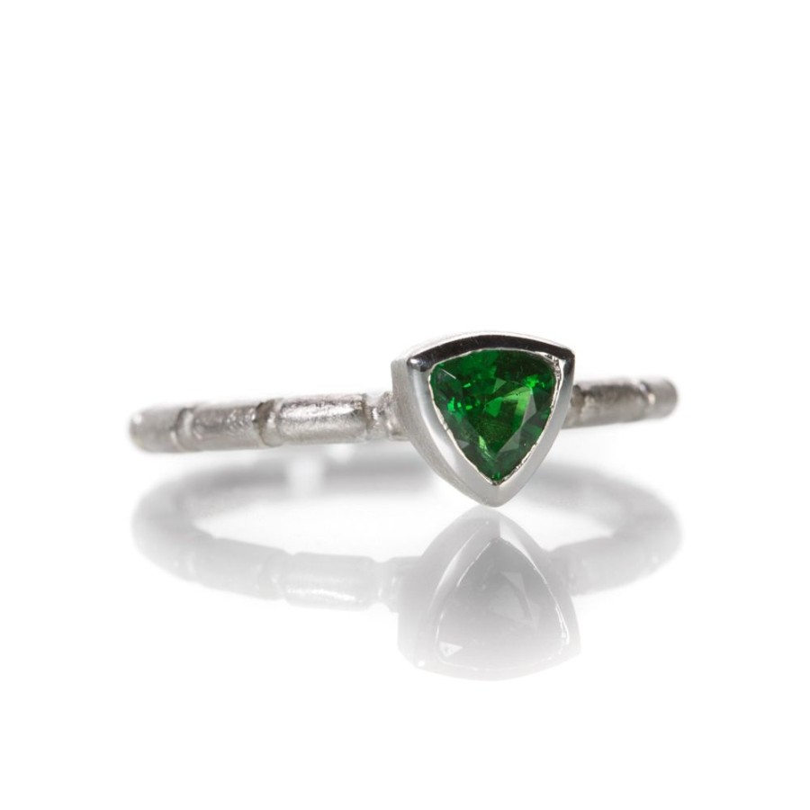 Rings Barbara Heinrich | Trillion Tsavorite Ring